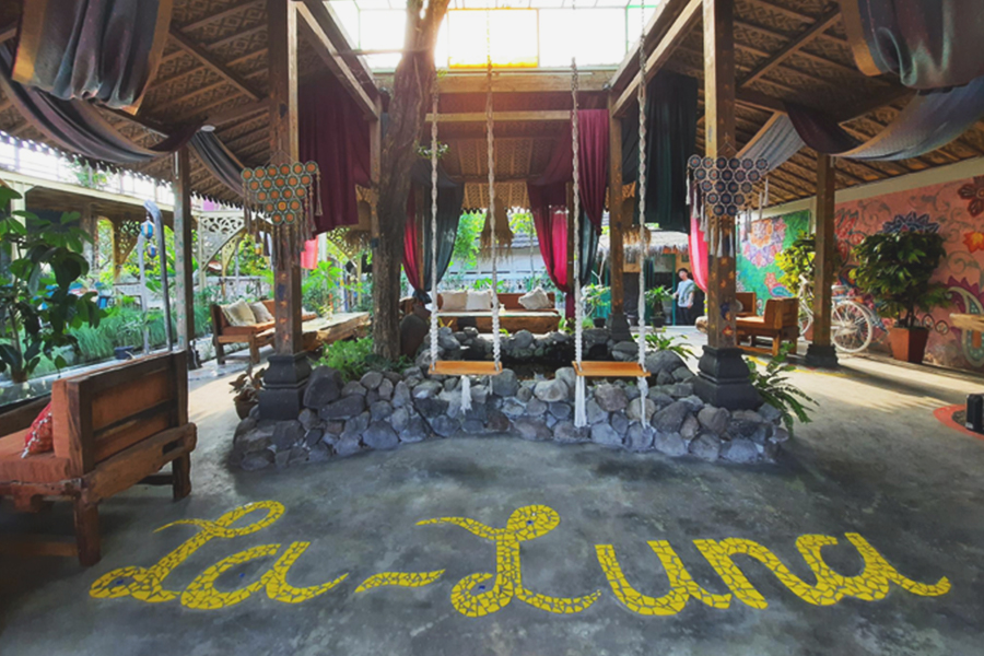 hotels in yogyakarta with relaxing vibes - la luna resort