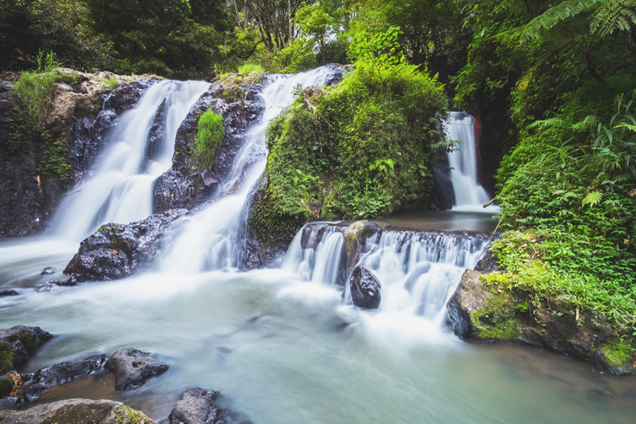 tourist attractions in maribaya - Maribaya Warerfall