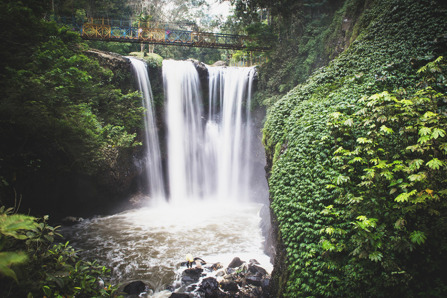 tourist attractions in maribaya - Maribaya Waterfall