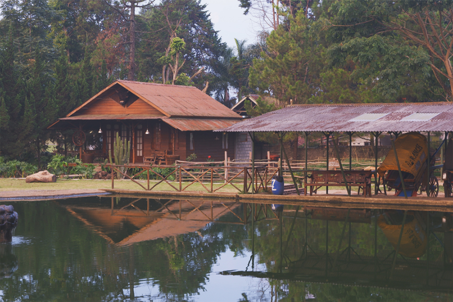 tourist attractions in maribaya - De'Ranch