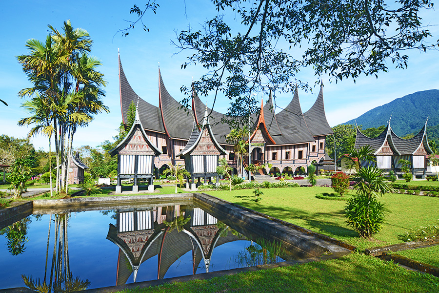 tempat wisata di padang - Pusat Dokumentasi dan Informasi Kebudayaan Minangkabau