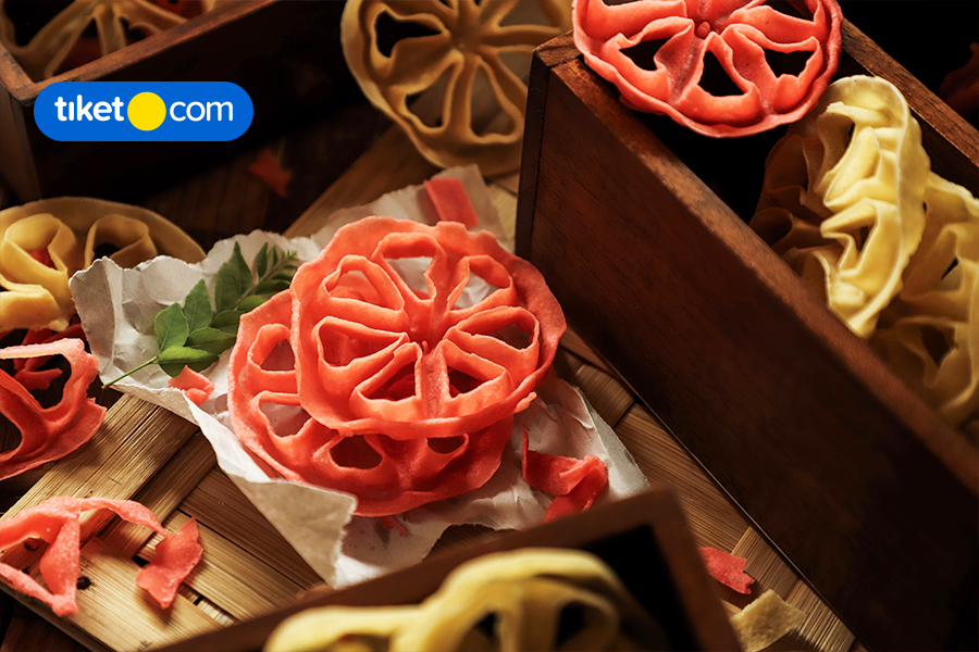 15 Perfect Traditional Snacks to Bring Home from Jakarta