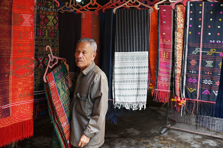 Tempat Beli Souvenir di Medan