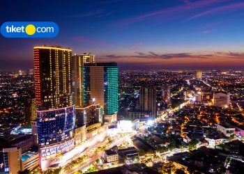 mall terbesar di surabaya