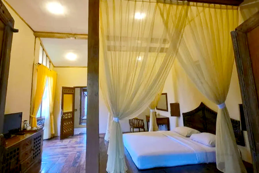 Sapulidi Cafe, Gallery, & Resort