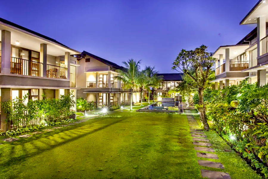 Summer Hills Hotel & Villas