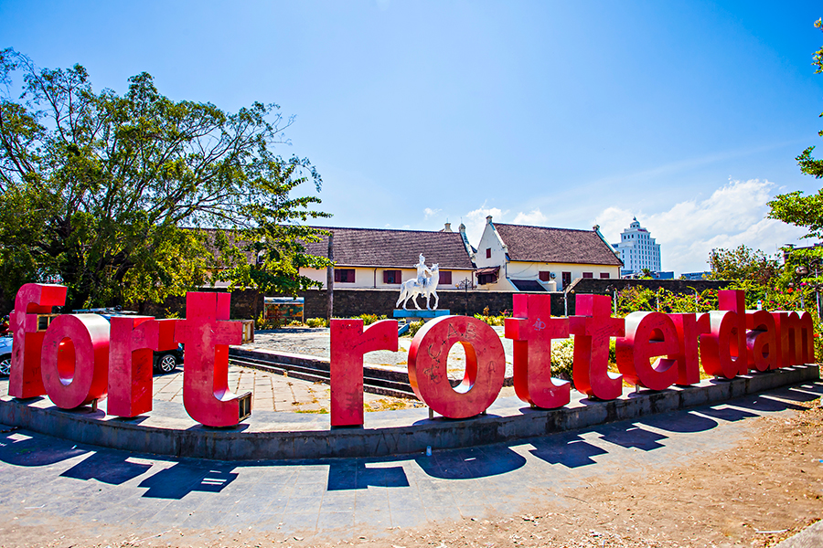 tempat wisata di makassar - Benteng Fort Rotterdam