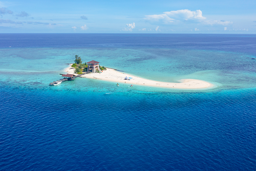 tempat wisata di makassar - Pulau Kodingareng Keke