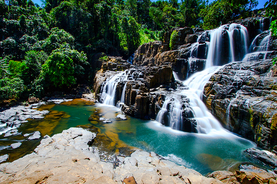 Air Terjun Parangloe