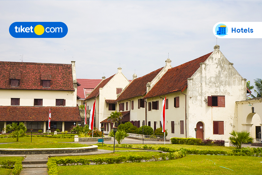 Explore The Fort Rotterdam & Be Ready Harga Gledek Strikes Hotels in Makassar!