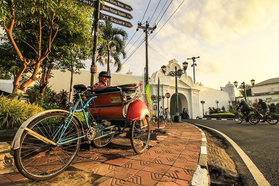 wisata sejarah di jogja - Gerbang Plengkung Nirbaya