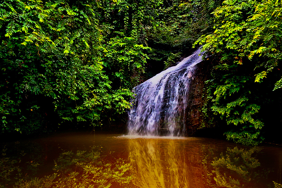 tempat wisata di samarinda - Air Terjun Tanah Merah