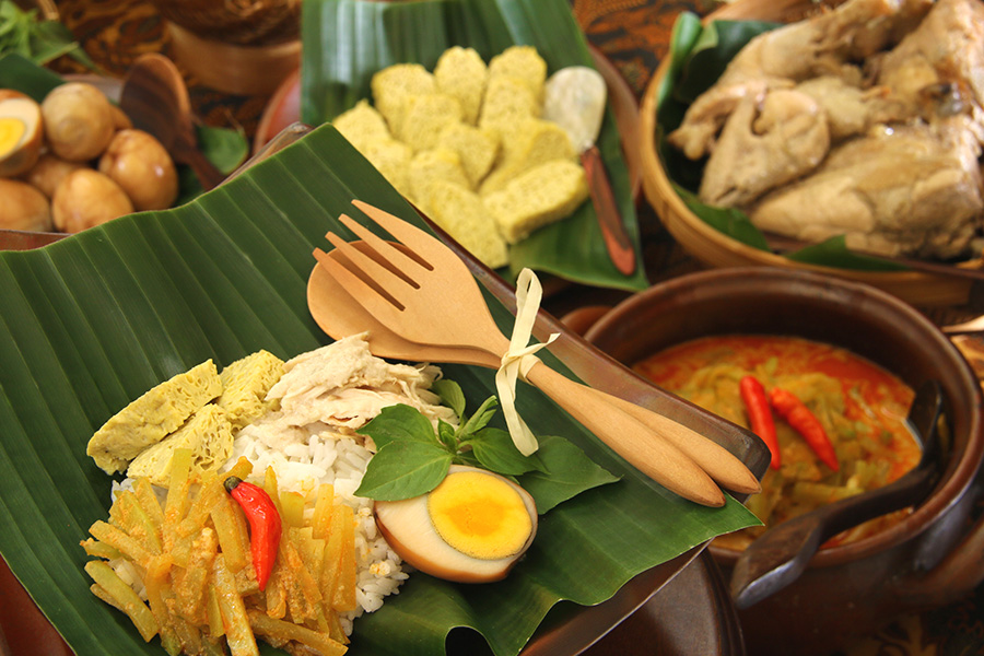 makanan khas solo - Nasi Liwet
