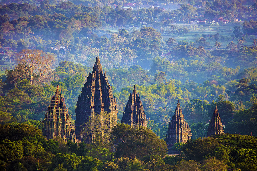 candi di indonesia - candi prambanan