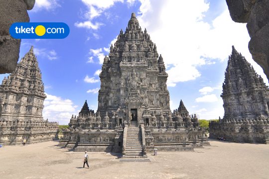candi di indonesia