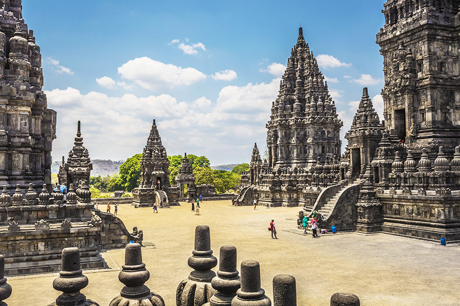 tempat bersejarah di indonesia - Candi Prambanan