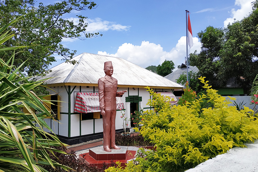 tempat bersejarah di indonesia - Rumah pengasingan Bung Karno di Ende