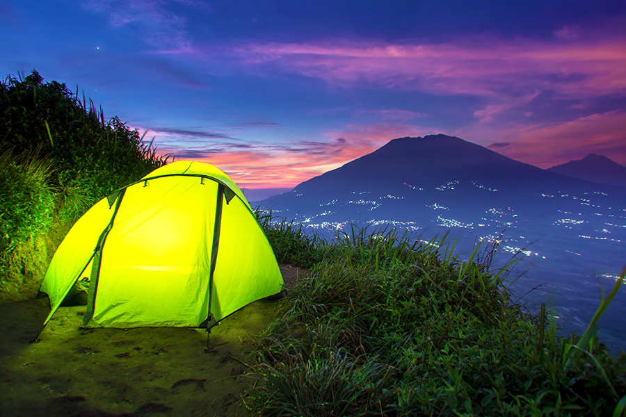 sunset di sekitar candi borobudur - Gunung Andong