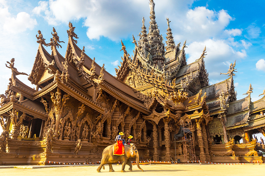 wisata anak di Thailand - Sanctuary of Truth