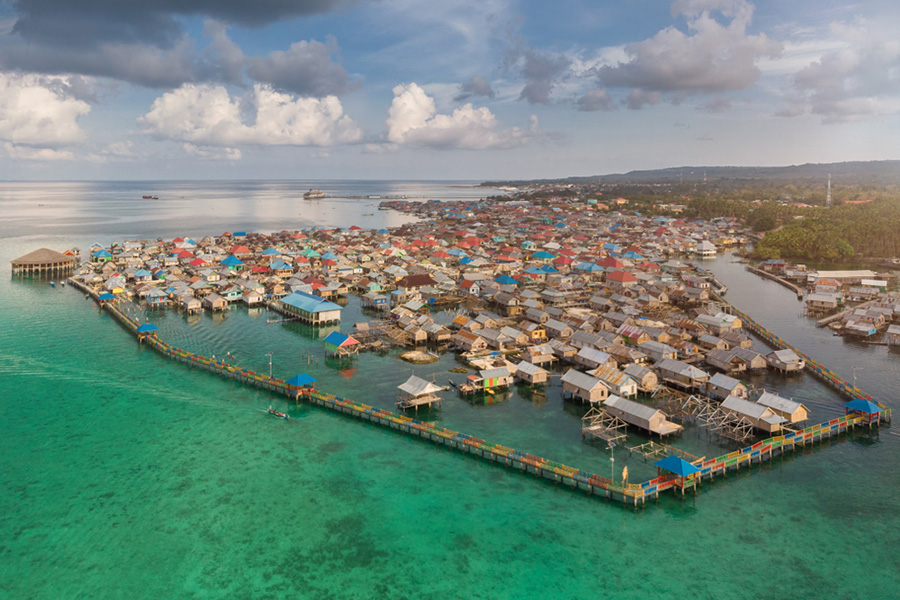 wisata di wakatobi - Kampung Bajo