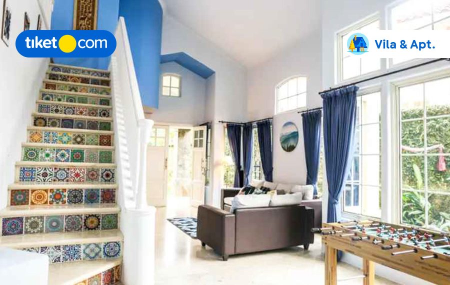 Staycation Bareng Keluarga? Coba Nginep di Vila Mewah di Sentul Ini, Deh!