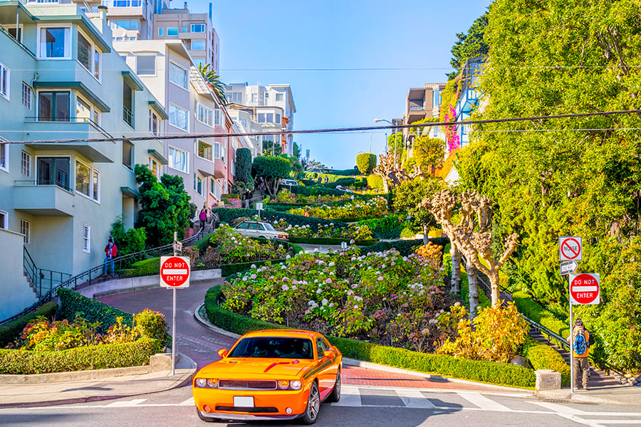 tempat wisata di san francisco - Lombard Street
