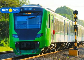 cara naik kereta bandara