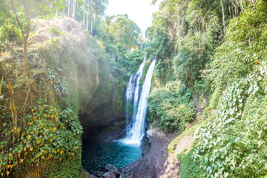 Air Terjun Aling-Aling