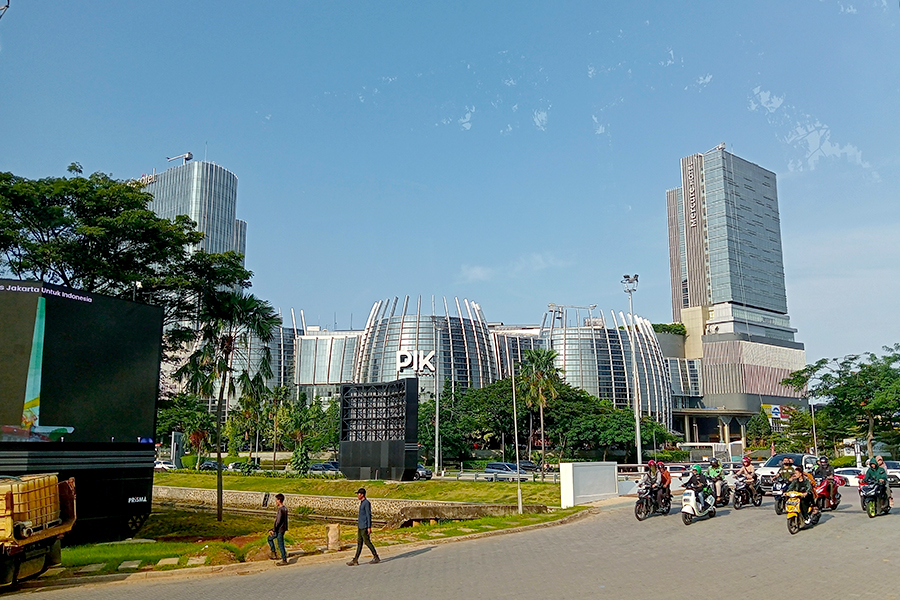 wisata di pantai indah kapuk - PIK Avenue Mall