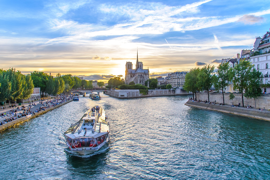 France Itinerary - Seine River Cruises