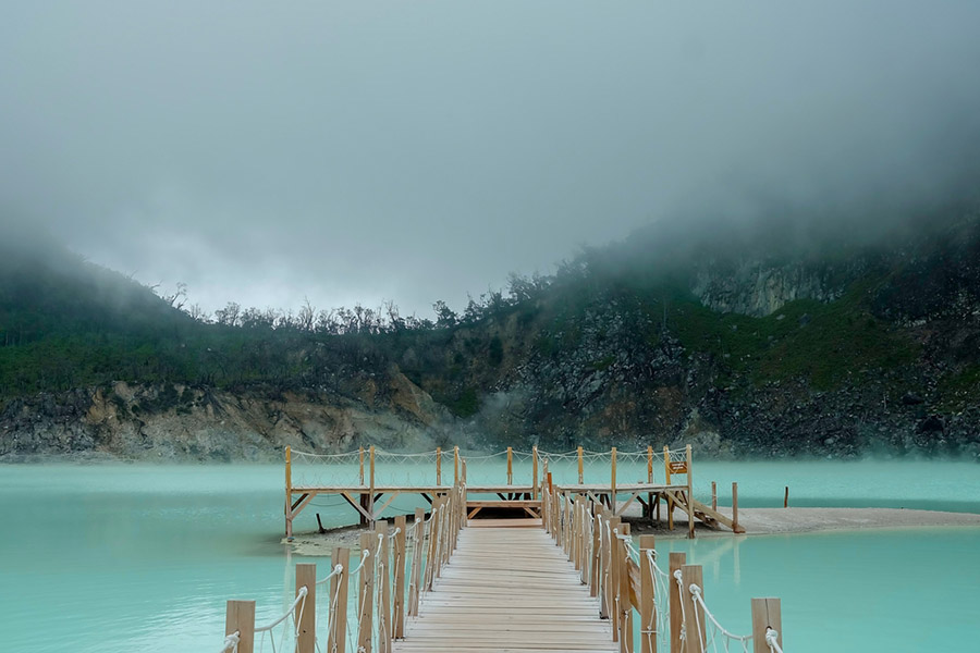 ecotourism in indonesia - kawah putih