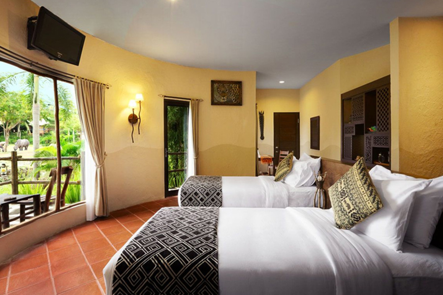 mara river and safari lodge