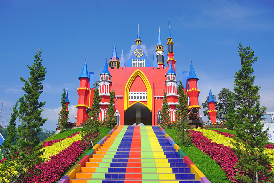 tempat wisata di subang - Florawisata D'castello