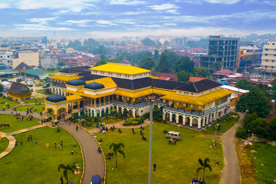 Maimoon Palace