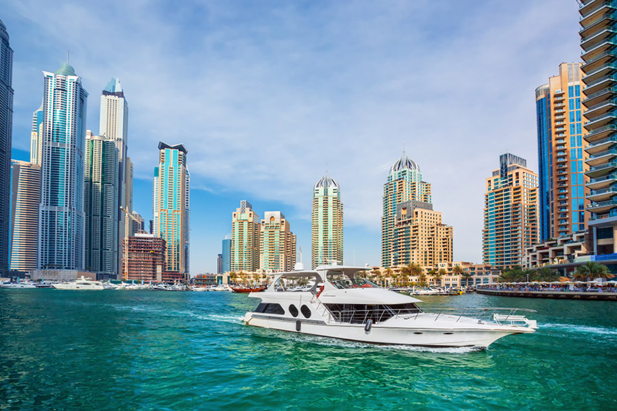 corniche boat tour