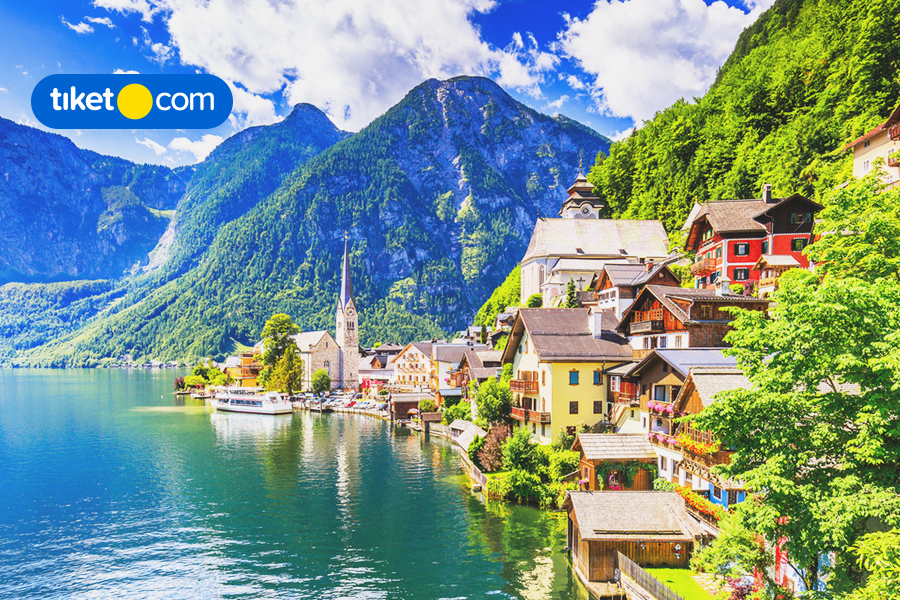 5 Alasan Hallstatt Bisa Jadi Destinasi Sempurna Liburan di Austria