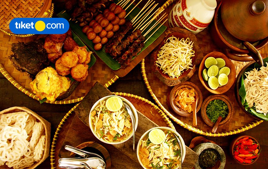 Manjakan Lidah & Santap 8 Kuliner Sekitar Simpang Lima, Semarang Kuy!