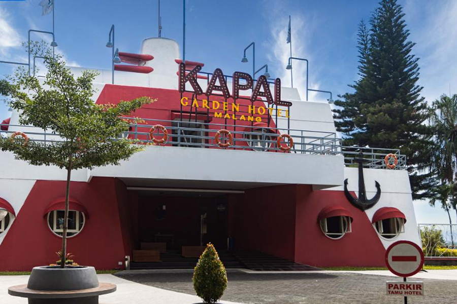 Hotel Bangunan Unik
