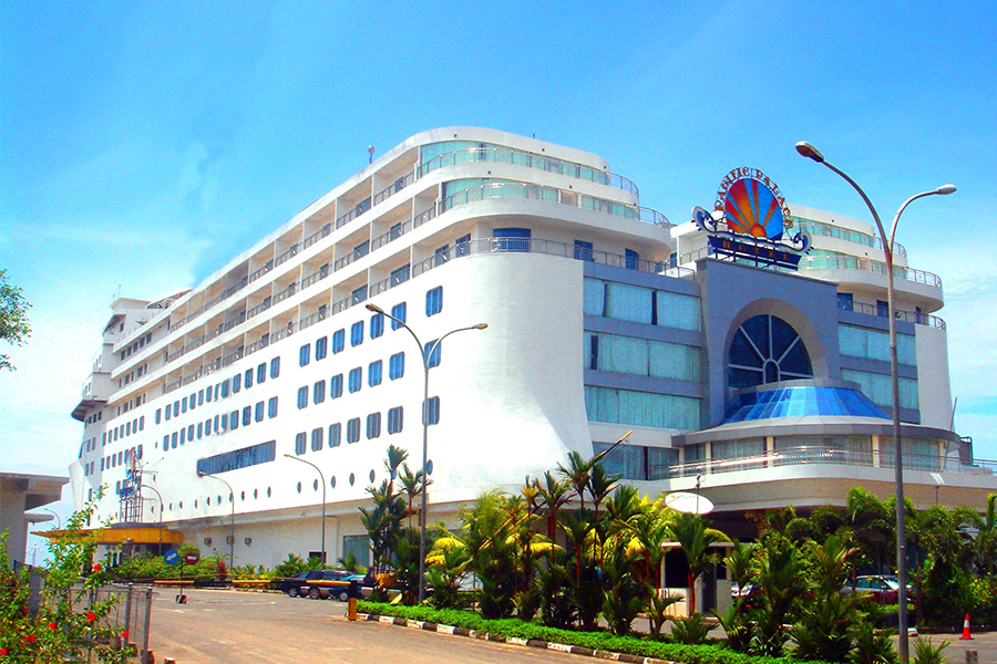 Hotel Bangunan Unik