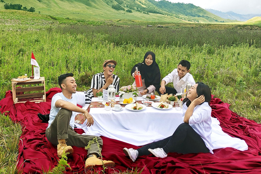 Paket Tour Petualangan