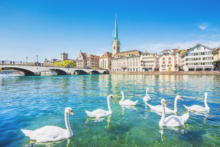 Switzerland on a Budget - Lake Zurich