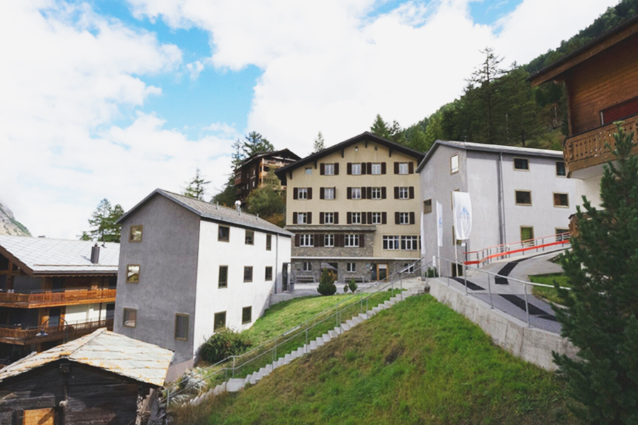 Switzerland on a Budget - Youth Hostel Zermatt