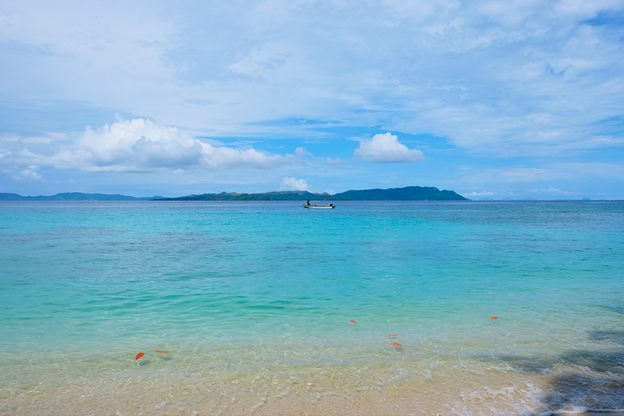 Wisata Pantai Panjang Likupang