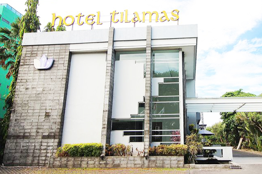 hotels near juanda international airport