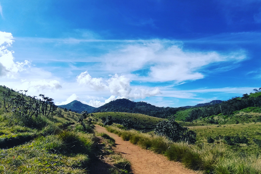 holiday in sri lanka - horton plains natural park