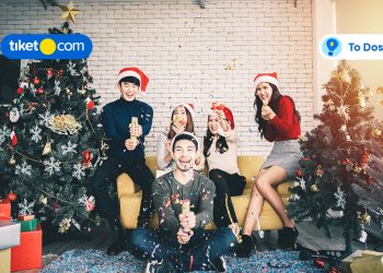 8 Fun Activities to Help You Enjoy Christmas Celebration. Feel the Festivities!