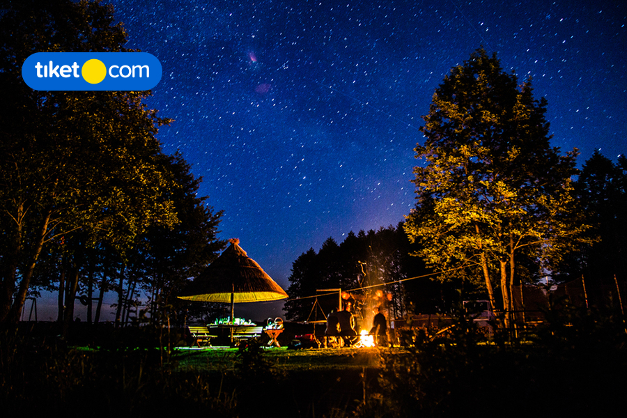Witness the Captivating Starry Night at These Stunning Places in Bandung!