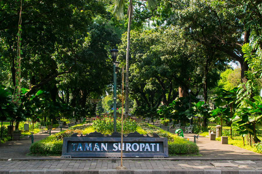 parks in jakarta