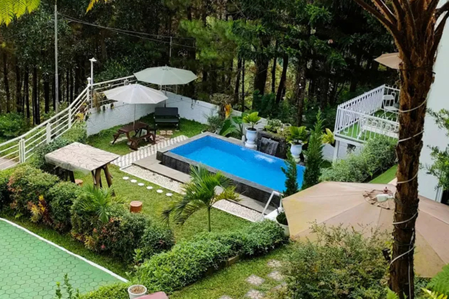 Pet-Friendly Villas in Jabodetabek - Villa RY