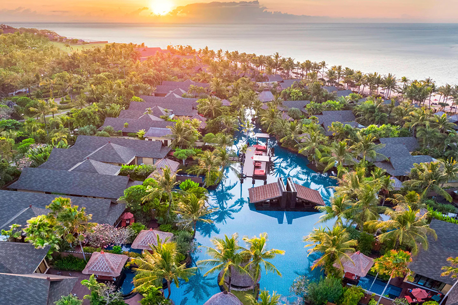 water hotels and villas in bali